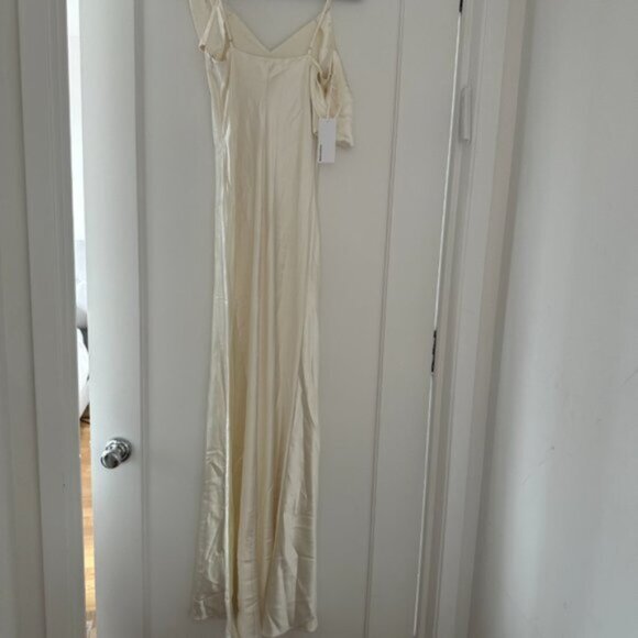 NWT Reformation Ronda Maxi Silk Dress Sz 2 Ivory One Shoulder Low Cowl Neck - Picture 5 of 10